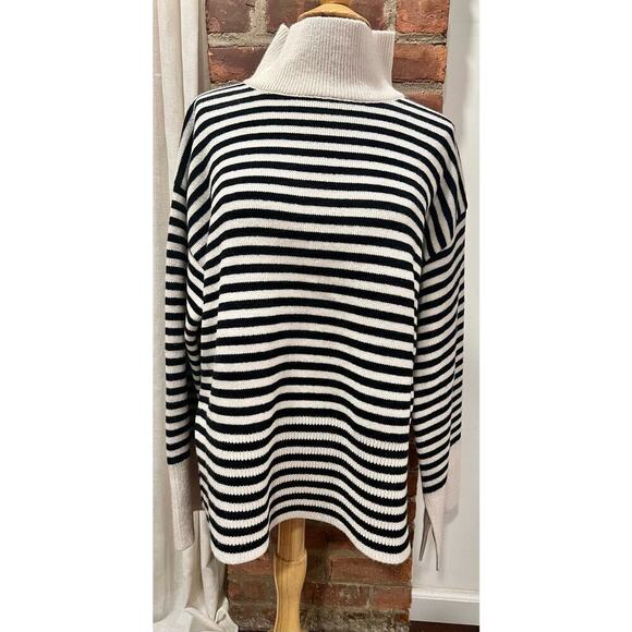 Women’s Wool Oversized Mock-Turtleneck Sweater Minimalist Black crean Striped M - Picture 9 of 10